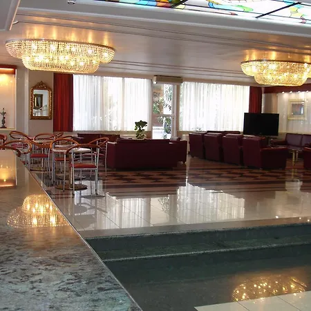 Hotel Oscar