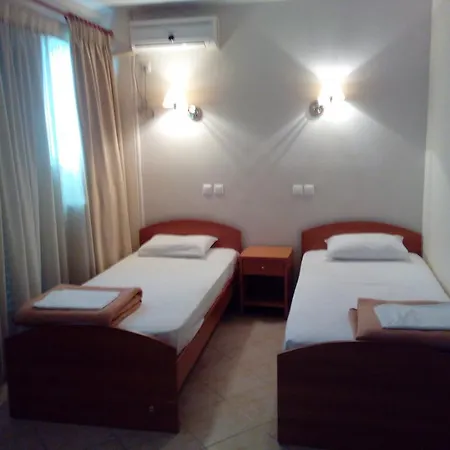 Cybele Guest
