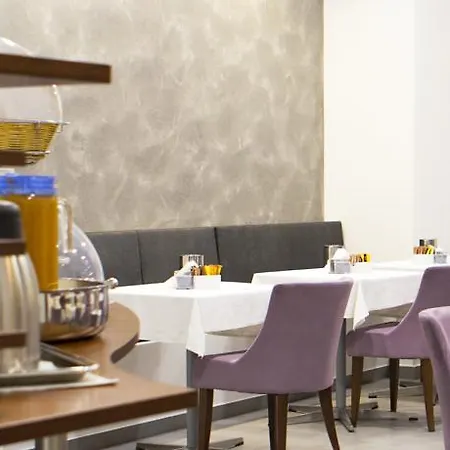 Hotell Pan 3*
