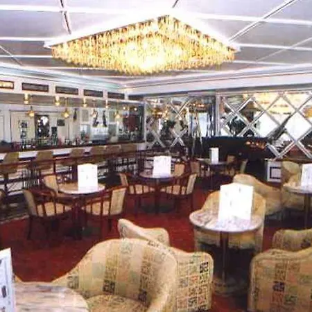 Oscar Hotel Ateny