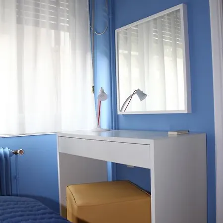 Cheery In The Center Of Appartement Athene