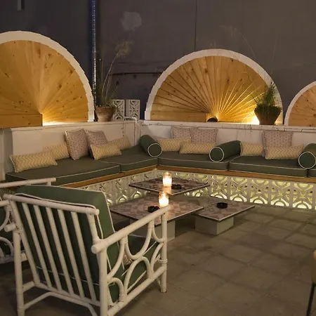 Monk Suites By Mlt At Ermou Hotel 3*
