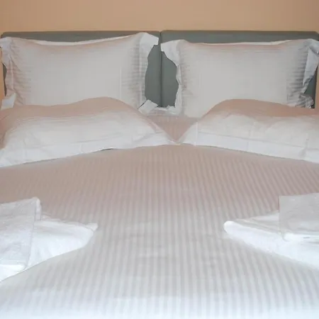 Hotell White Lotus Aten