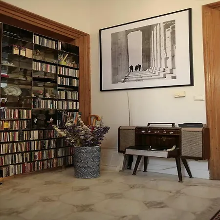 Вилла Neoclassical House Under Acropolis Афины
