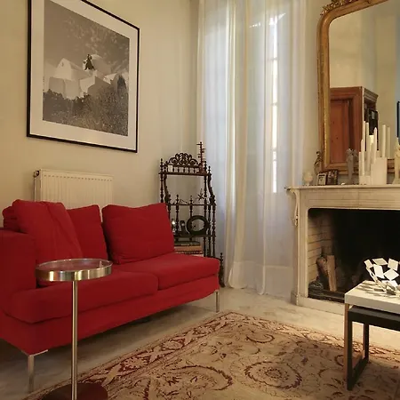 Neoclassical House Under Acropolis Вилла