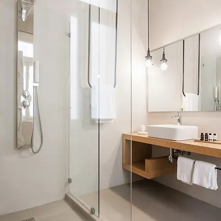 Monk Suites By Mlt At Ermou Hotel Athen