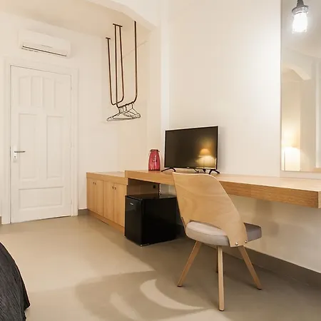 Monk Suites By Mlt At Ermou Athen