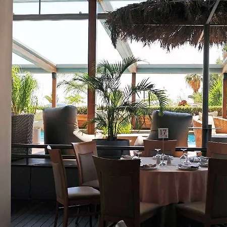 Palace Glyfada Hotel 4*