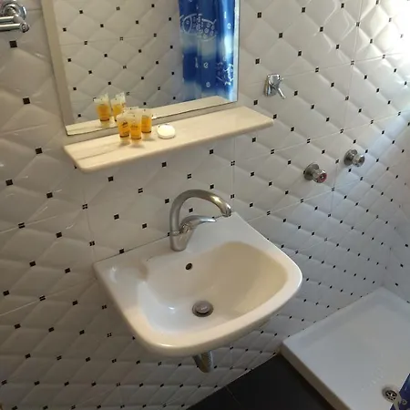 Hotel Orion 2*