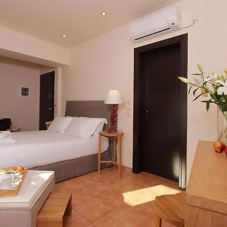 Hotell White Lotus 4*