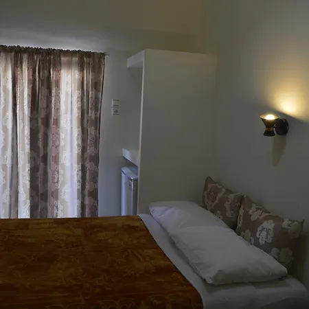 Apollonion Hotel
