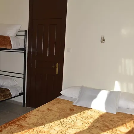 Hotel Apollonion 2*