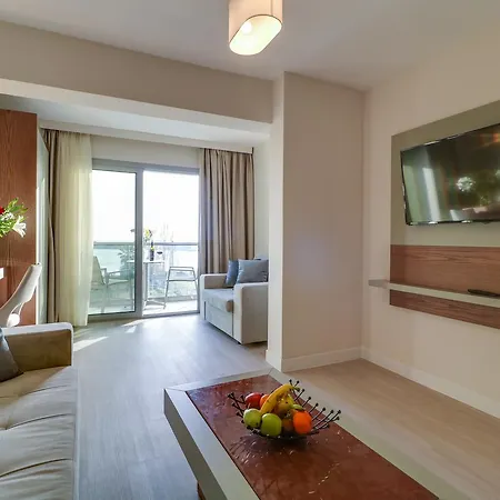 Palace Glyfada Hotel