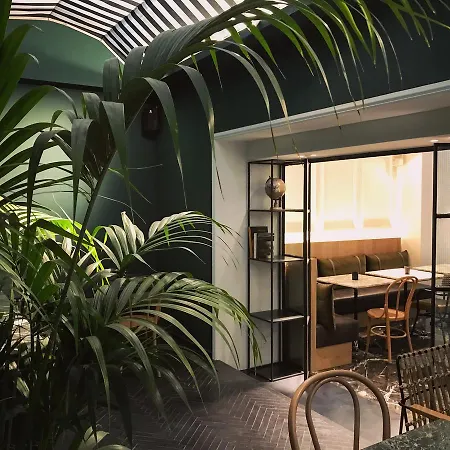 Niki Hotel