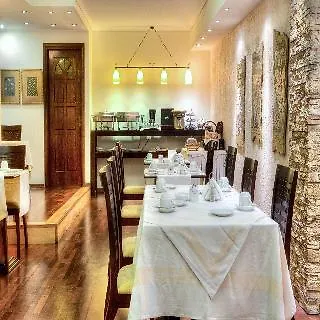 Hotell Nicola Aten