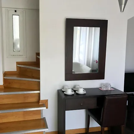 Hotel Niki 3*