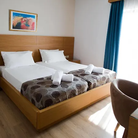Olympion Hotel 2*