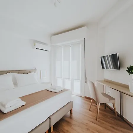 Voulis Attico & Гостевой дом Афины