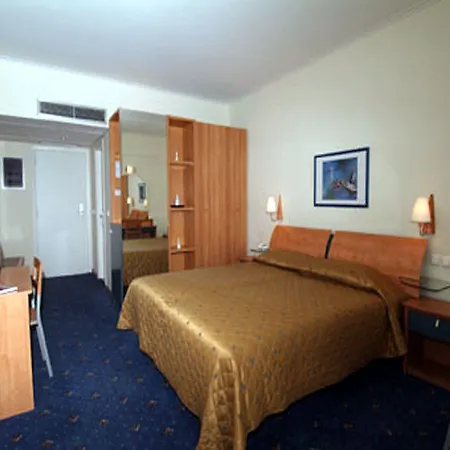 Congo Palace 4*