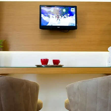 Olympion Hotel 2*