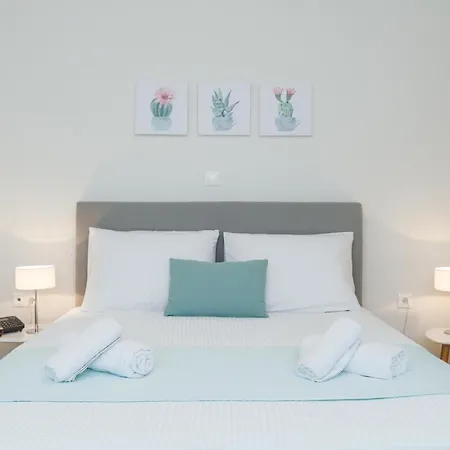 Tins - Hotell 4*