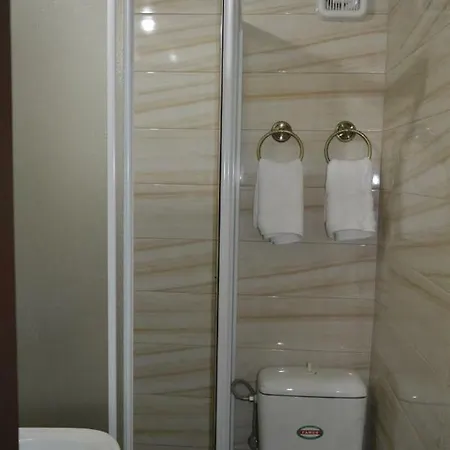 Apollonion Hotel 2*