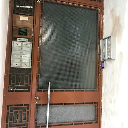 Kaniggos Two Bedroom Big Atina