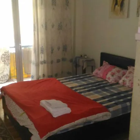 On Dimitrakopoulou Apartment