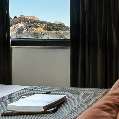 Hotel Niki 3*