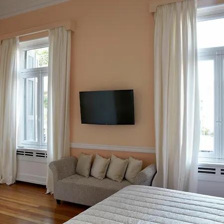 The White House In Plaka By Jj Hospitality Aten