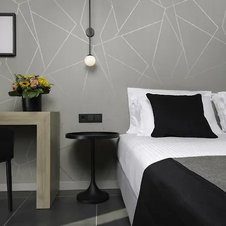 Azur Apartmanhotel