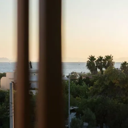 Apartmanhotel Azur 3*