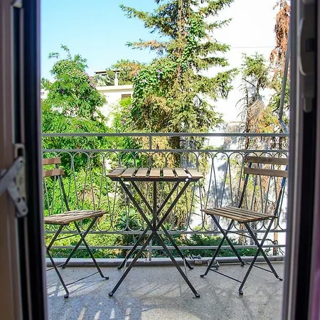 Fully Renovated And Relaxing Апартаменты Афины