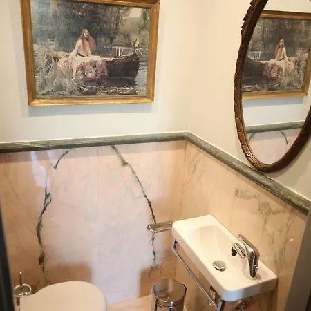 Athenian Vintage * Athènes