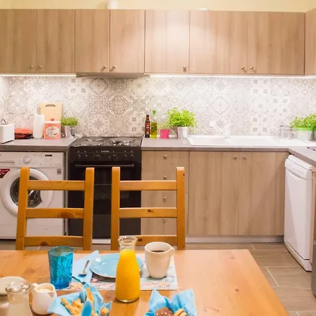 Premium Lycabettus 3-bedrooms