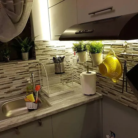 Apartment 'golden Aurora' With Elegant Style