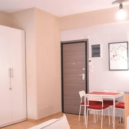 Modern Minimalistic Sunny With Balcony Apartament *