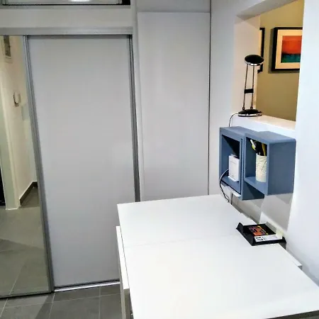 Pangrati Modern 10min To Metro Apartment Athens