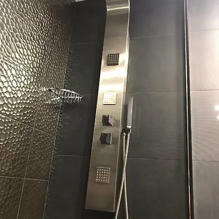 L Apartment Athens