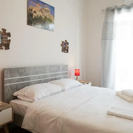 Monastiraki Apartment *
