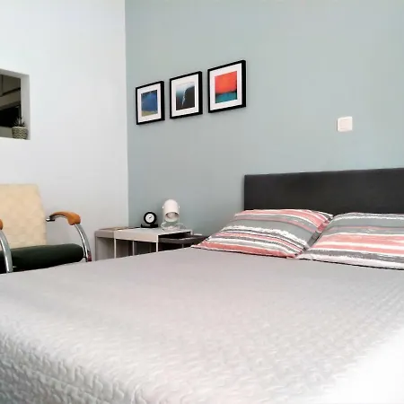 Pangrati Modern 10min To Metro Apartment