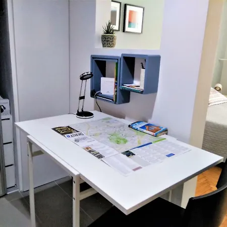 Apartment Pangrati Modern 10min To Metro *