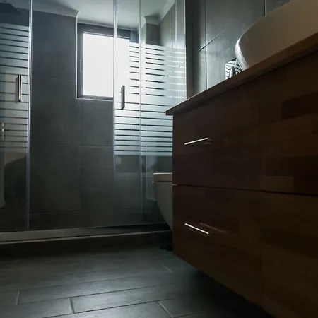 Apartment Lotos House *