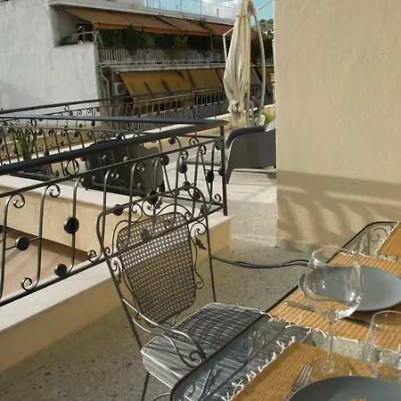 Soulis' Penthouse Near Acropolis Lägenhet