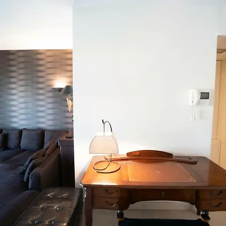Apartment Marousi Luxury *