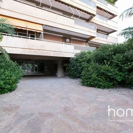 Апартаменты Breathtaking Luxury Homm In Glyfada *