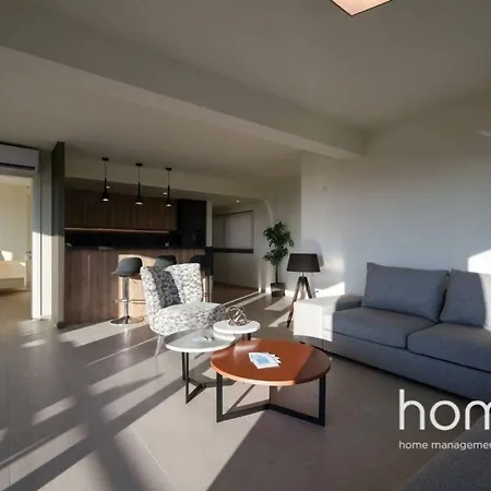 Апартаменты Breathtaking Luxury Homm In Glyfada Афины