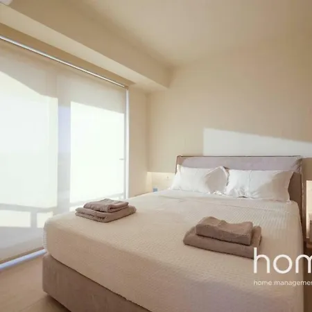 Апартаменты Breathtaking Luxury Homm In Glyfada *