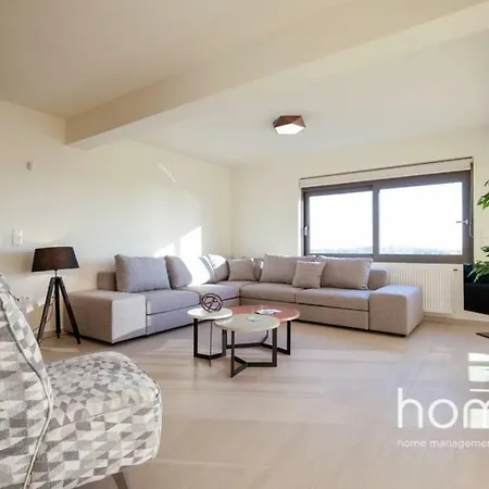 Breathtaking Luxury Homm In Glyfada Апартаменты *