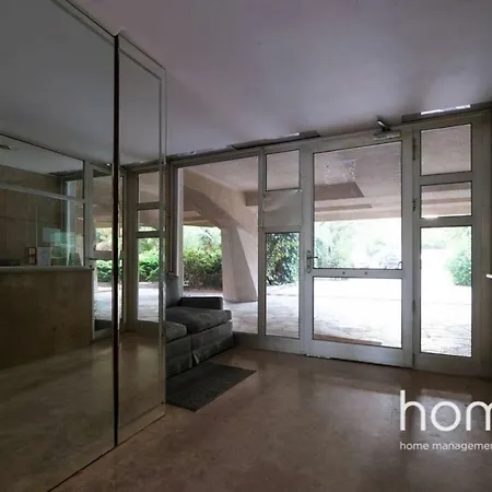 Breathtaking Luxury Homm In Glyfada Апартаменты *